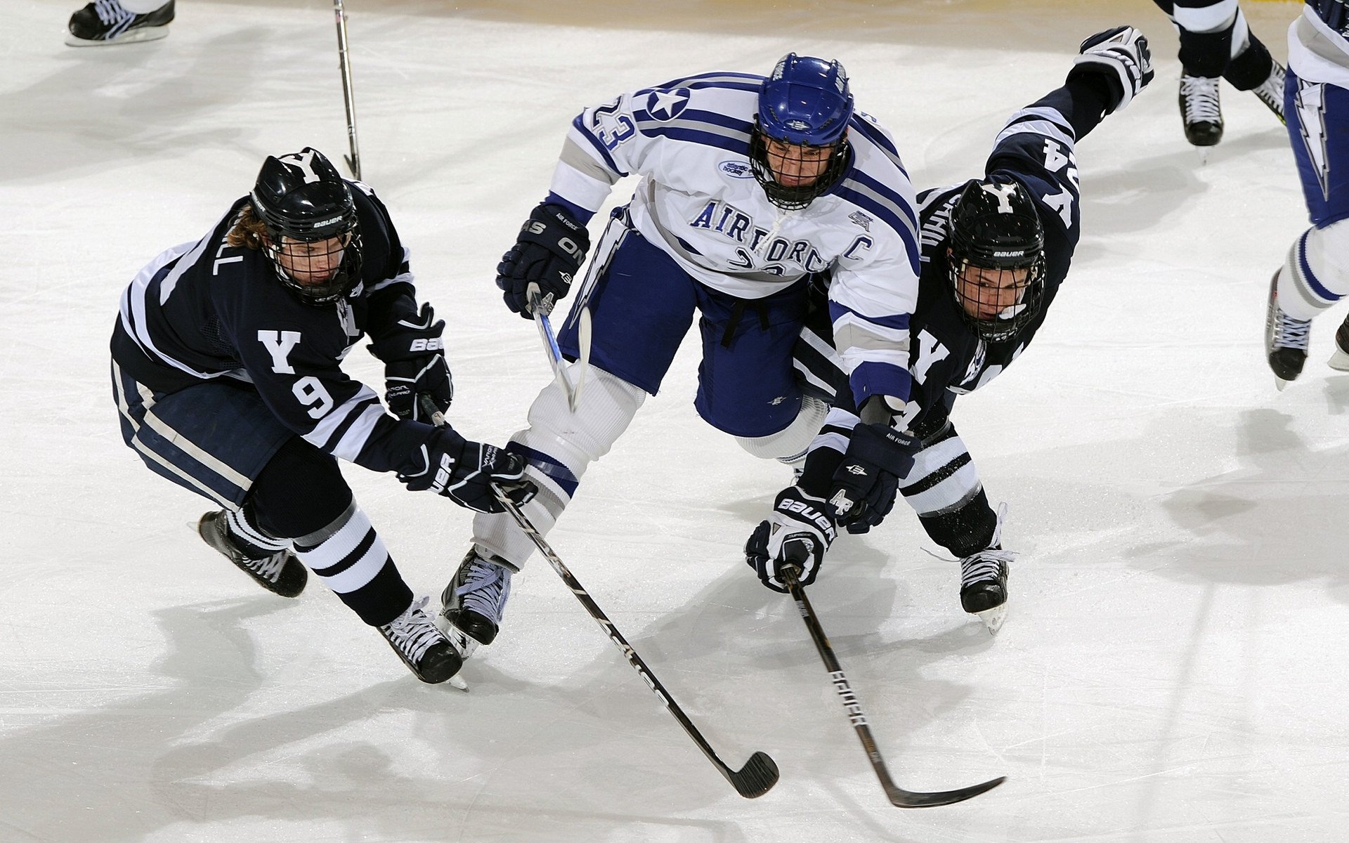 爱游戏综合娱乐-多地启动青少年度足球发展规划，打造青训样板城市，青少年足球发展现状